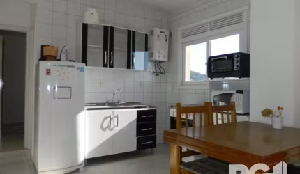 Apartamento 2 dormitórios à venda São João Porto Alegre/RS