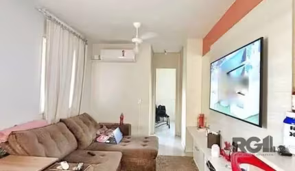 Apartamento 57m² - 2 dormitórios, 1 vaga no bairro Humaitá