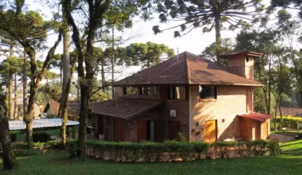 Linda casa em Canela