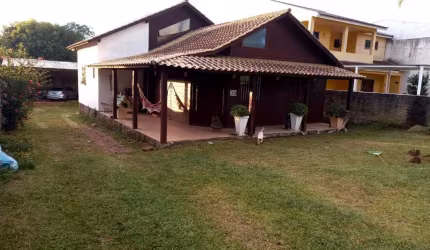 Casa no bairro Campo Novo - 3 dormitórios