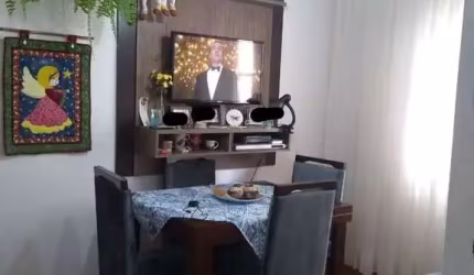 Apartamento dois dormitórios, reformado