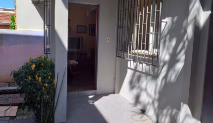Casa 3 dormitórios à venda Vila Ipiranga Porto Alegre/RS
