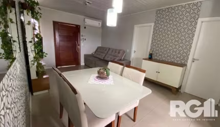 Casa 2 dormitórios à venda Mário Quintana Porto Alegre/RS
