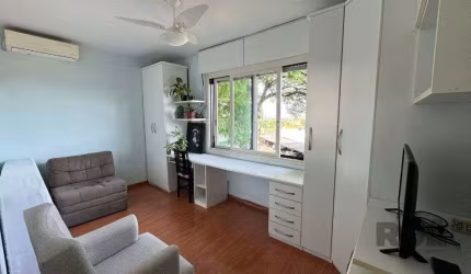 Apartamento de 2 dormitórios no bairro Nonoai