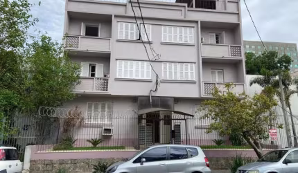 APARTAMENTO 1 DORMITÓRIO TÉRREO COM PATIO BAIRRO FLORESTA REFORMADO