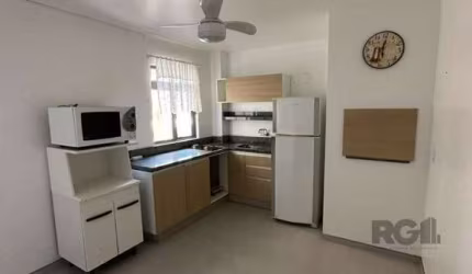Apartamento 2 dormitórios à venda Centro Torres/RS