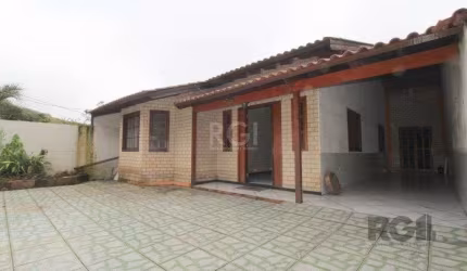 Casa 3 dormitórios à venda Teresópolis Porto Alegre/RS