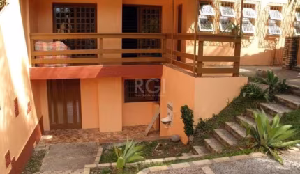 Casa Condominio para Venda - 200m², 3 dormitórios, sendo 1 suites, 4 vagas - São