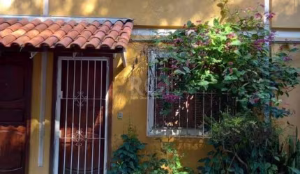 Casa Condominio para Venda - 56.81m², 2 dormitórios, 1 vaga - Ipanema