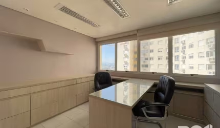 Excelente Sala Comercial com box na Bento/Partenon