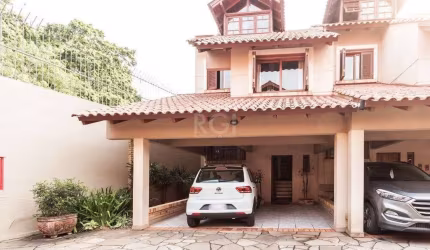 Casa Condominio para Venda - 194m², 3 dormitórios, sendo 1 suites, 2 vagas - Vil