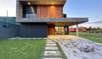 Casa em Condomínio 6 dormitórios à venda Atlântida Sul Xangri-Lá/RS