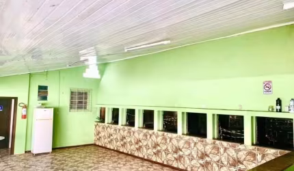 Apartamento de 02 dormitórios  na Vila Nova