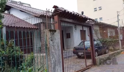Casa 3 dormitórios à venda Jardim  Botânico Porto Alegre/RS