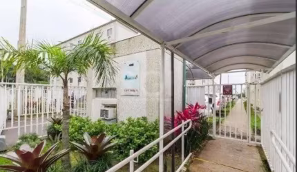 Apartamento 2 dormitórios com vaga no bairro Cavalhada.
