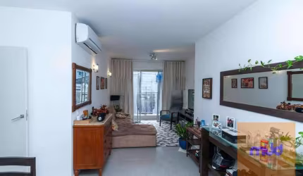 Apartamento em Leme  -  Rio de Janeiro