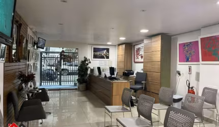 Ponto comercial para alugar na Rua Artur Bernardes, 26, Catete, Rio de Janeiro por R$ 17.000