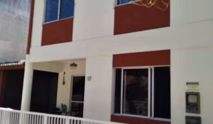 Casa de condomínio a venda com120 m² com 3 suítes em Stellamaris
