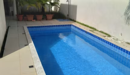 Casa ampla no condomínio Veredas de Piatã