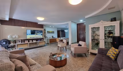 Apartamento amplo e lindo com 3 suítes no Caminho das Arvores