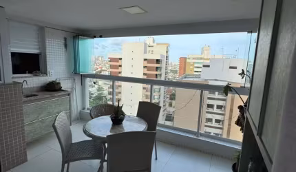 Conforto e Sofisticação na Armação – 2/4 com Suíte, Varanda e Estrutura Completa!