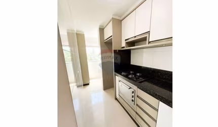 Apartamento 1 suíte+1 dormitório, prédio com elevador, vaga de garagem coberta