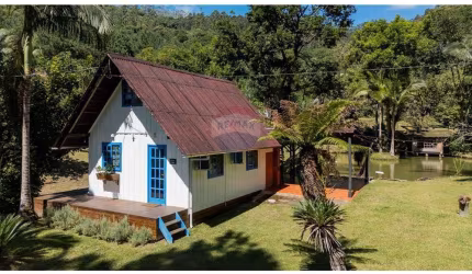 Sítio/Pousada/Casa de Campo em Benedito Novo/SC - Área total de 20.000m²
