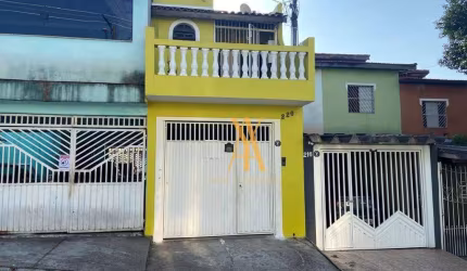 Sobrado com 3 dormitórios à venda, 75 m² por R$ 398.900,00 - Itaquera - São Paulo/SP
