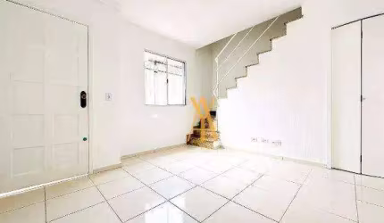 Sobrado com 2 dormitórios à venda, 70 m² por R$ 294.900,00 - Itaquera - São Paulo/SP