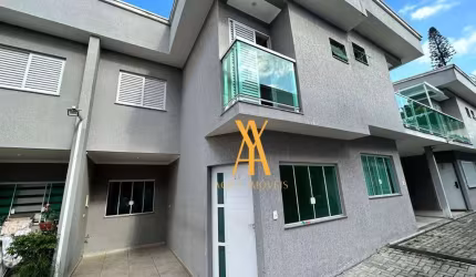 Sobrado com 2 dormitórios à venda, 70 m² por R$ 350.000,00 - Itaquera - São Paulo/SP