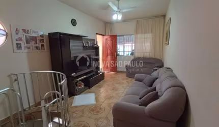 Casa com 4 quartos à venda no Taboão, Diadema , 171 m2 por R$ 650.000