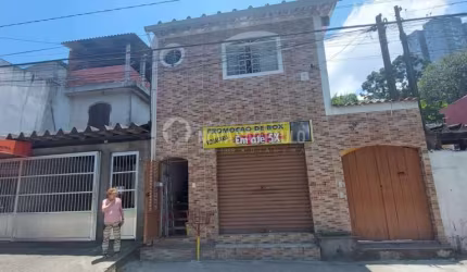 Casa comercial à venda no Conceição, Diadema , 175 m2 por R$ 620.000