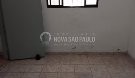 Casa com 1 quarto para alugar na Rua Modesto Álvares Dias, 46, Conceição, Diadema, 35 m2 por R$ 750