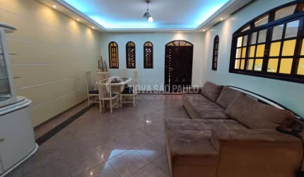 Casa com 3 quartos à venda no Conceição, Diadema , 271 m2 por R$ 689.000