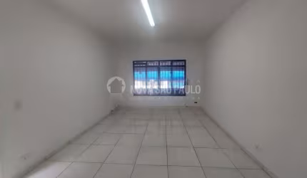 Casa com 3 quartos para alugar na Rua Encarnação Alcarde Maciel, 31, Centro, Diadema, 130 m2 por R$ 2.700