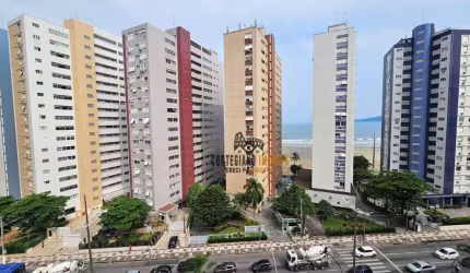 Frente ao Mar - Amplo Apartamento de 1 Dormitório à Venda em Santos !