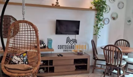José Menino, Santos - Amplo Apartamento Reformado, 2 Dormitórios/Suíte à Venda !