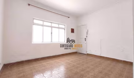 Oportunidade - Apartamento Térreo, 2 Dormitórios à Venda em Santos !