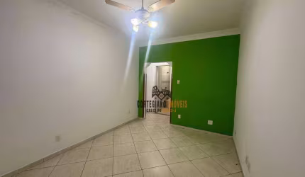 Apartamento Térreo com 2 Dormitórios à venda, 75 m² por R$ 360.000 - Gonzaga - Santos!