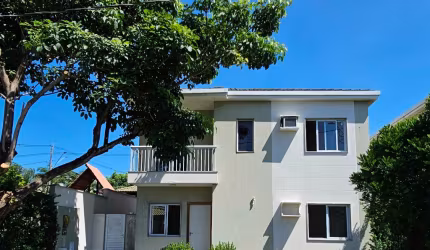 Casa 4 q/suíte e lazer clube em Colina de Laranjeiras