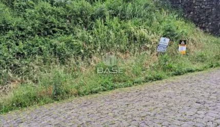 Terreno à venda na Rua César Passarinho, Salgado Filho, Caxias do Sul por R$ 200.000