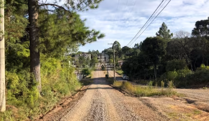 Terreno à venda na Rua Guerino Zugno, 500, Samuara, Caxias do Sul por R$ 298.500
