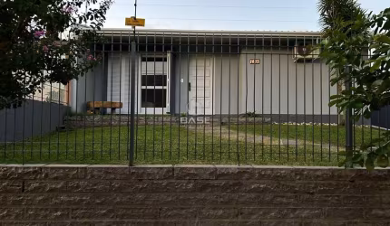 Casa com 3 quartos à venda na Rua Luiza Fregonesi Zatti, 1485, Nossa Senhora de Fátima, Caxias do Sul, 180 m2 por R$ 800.000