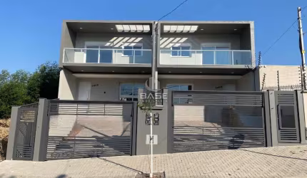 Casa com 3 quartos à venda no São Virgílio, Caxias do Sul , 157 m2 por R$ 780.000