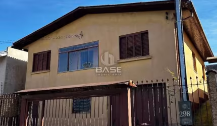 Casa com 3 quartos à venda na Nossa Senhora de Lourdes, Caxias do Sul , 226 m2 por R$ 650.000
