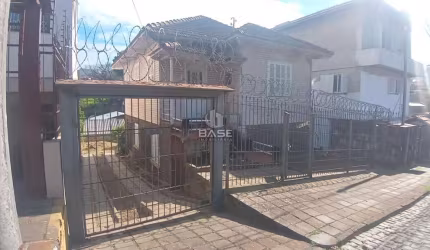 Terreno à venda no Pio X, Caxias do Sul  por R$ 370.000