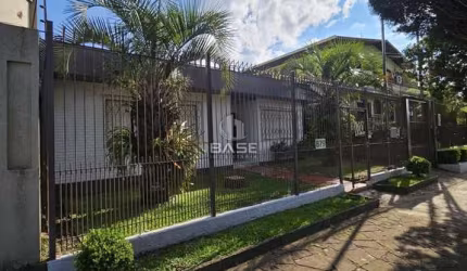 Casa com 3 quartos à venda no Saint Etienne, Caxias do Sul , 137 m2 por R$ 890.000