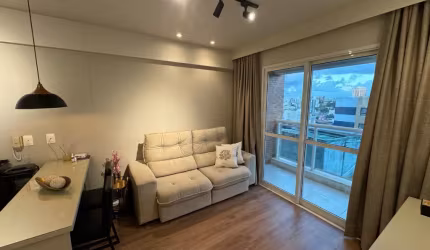 Apartamento mobiliado, 1 suíte, varanda, nascente, 1 vaga coberta , Rio VErmelho