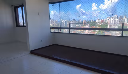 Apartamento 100 m2, 2 vagas soltas, linda vista panorâmica no Caminho das Árvores