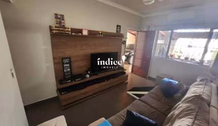 Casa com 2 dormitórios para venda no bairro Jardim Interlagos